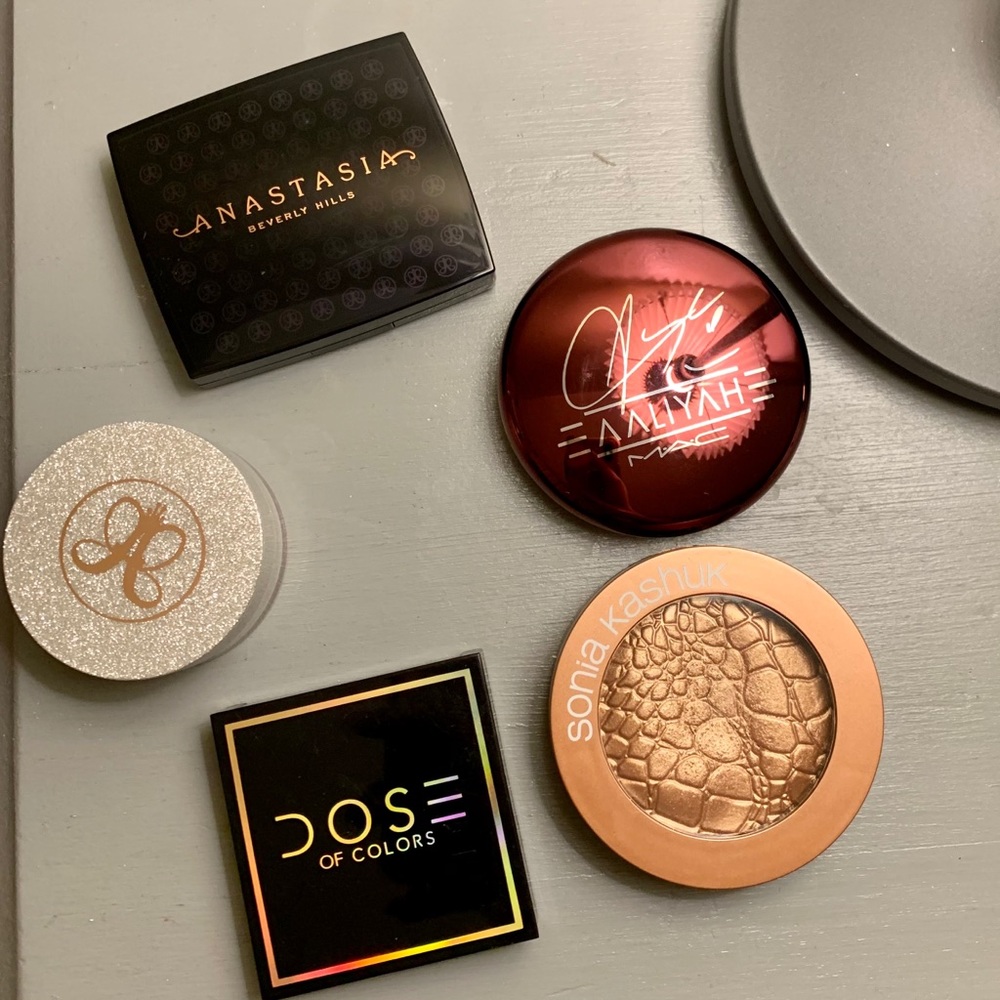 Bronzer & Highlighters Bundle